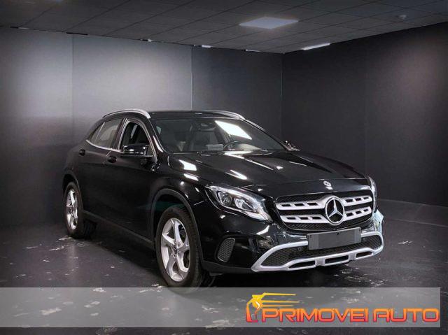 MERCEDES-BENZ GLA 200 d Automatic Sport