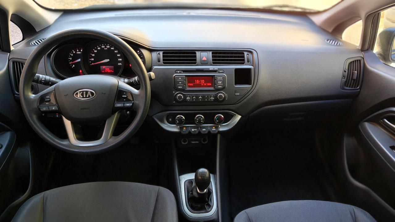 Kia Rio 1.1 CRDi WGT 5p. LX