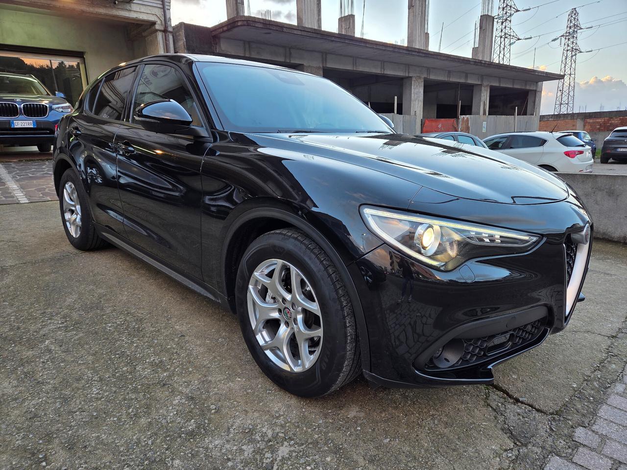 Alfa Romeo Stelvio 2.2 Turbodiesel 160 CV AT8 RWD Business