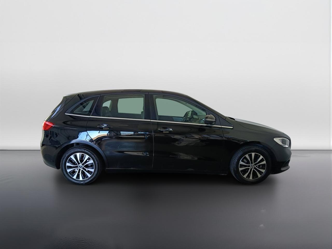 Mercedes-Benz Classe B - W247 2018 - B 180 d Sport auto