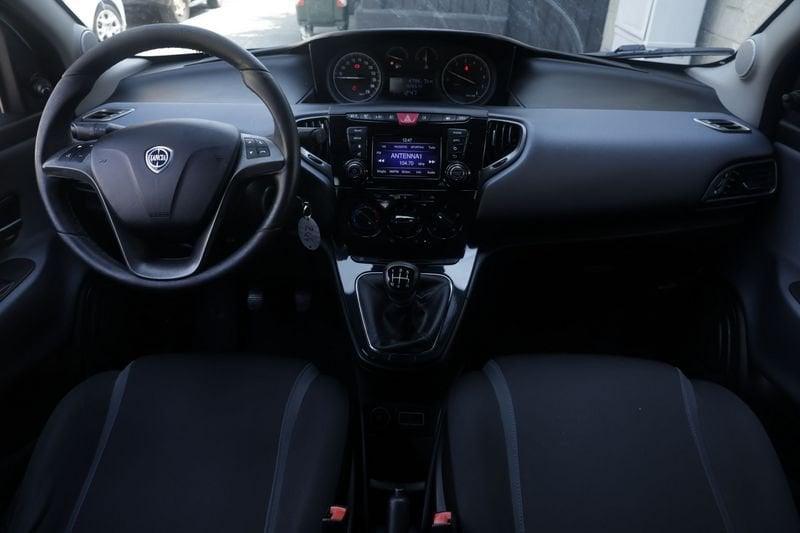 Lancia Ypsilon Lancia Ypsilon 1.2 69 CV 5 porte Platinum Unicoproprietario