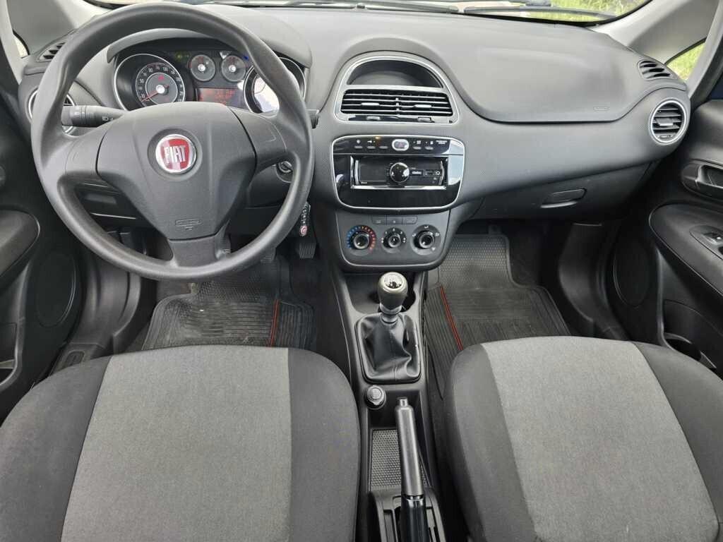 FIAT PUNTO EVO BENZ/METANO- EURO 6- OK NEOPATENTATI-