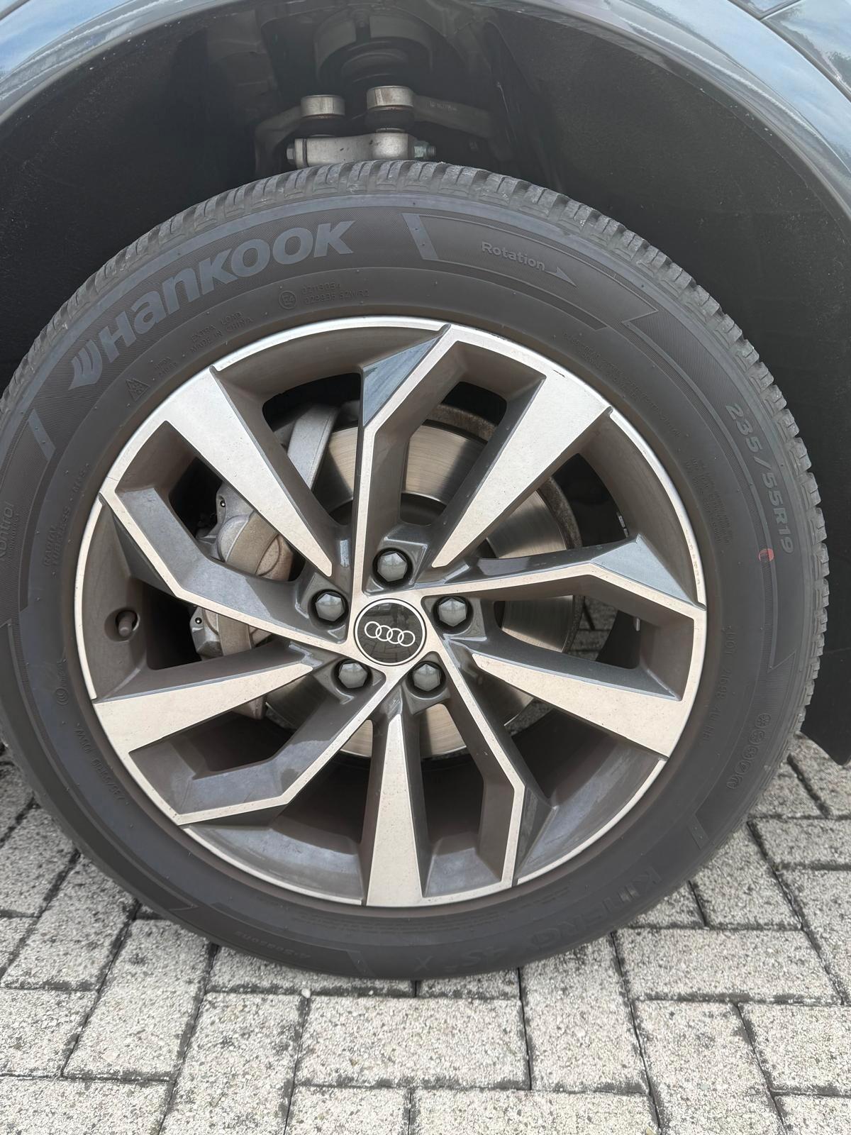 Audi Q5 40 TDI 204 CV quattro Book service AUDI