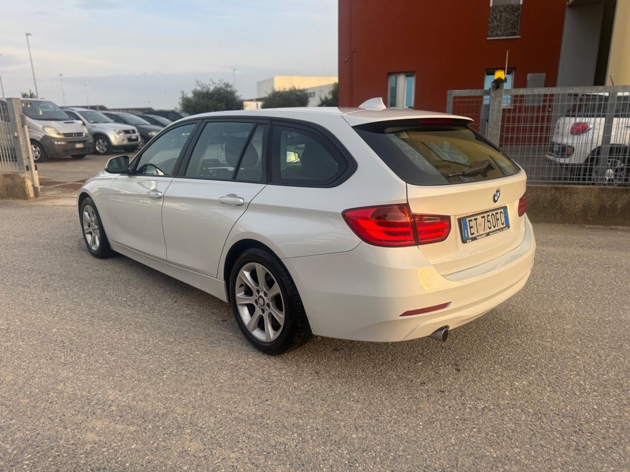 Bmw 318 318d Touring Modern