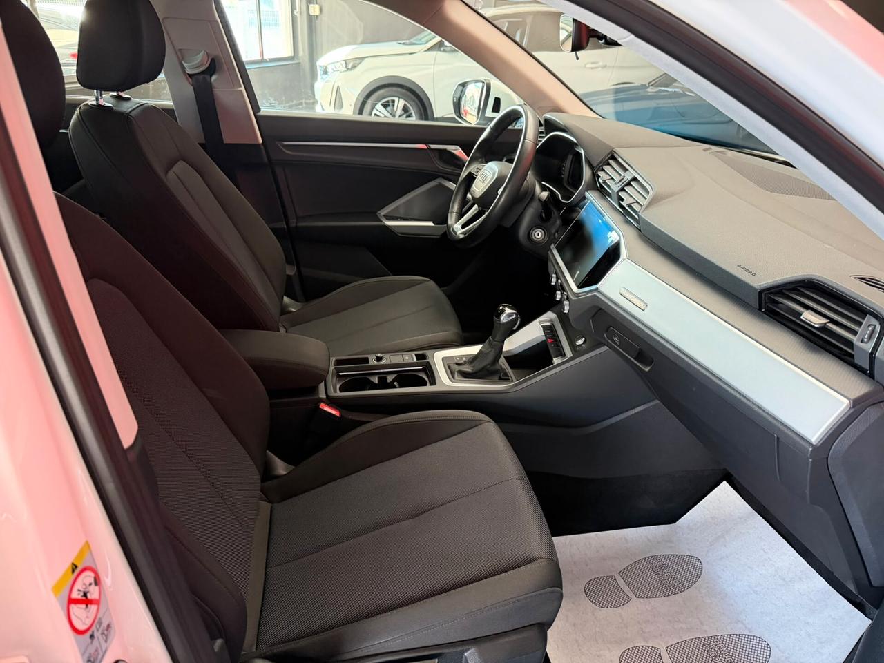 Audi Q3 35 TDI quattro S tronic Business Advanced