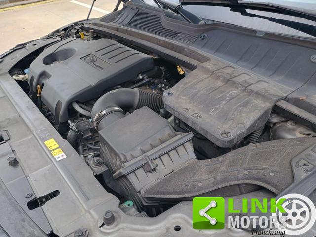 LAND ROVER Range Rover Evoque 2.0 eD4 5p. Pure