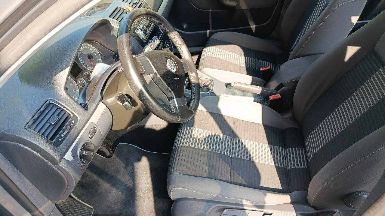 Volkswagen Golf 1.6 5p. Comfortline