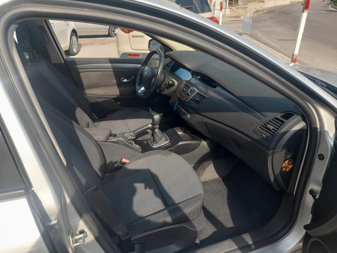 Renault Laguna 1.5cc diesel 12 mesi garanzia-2008