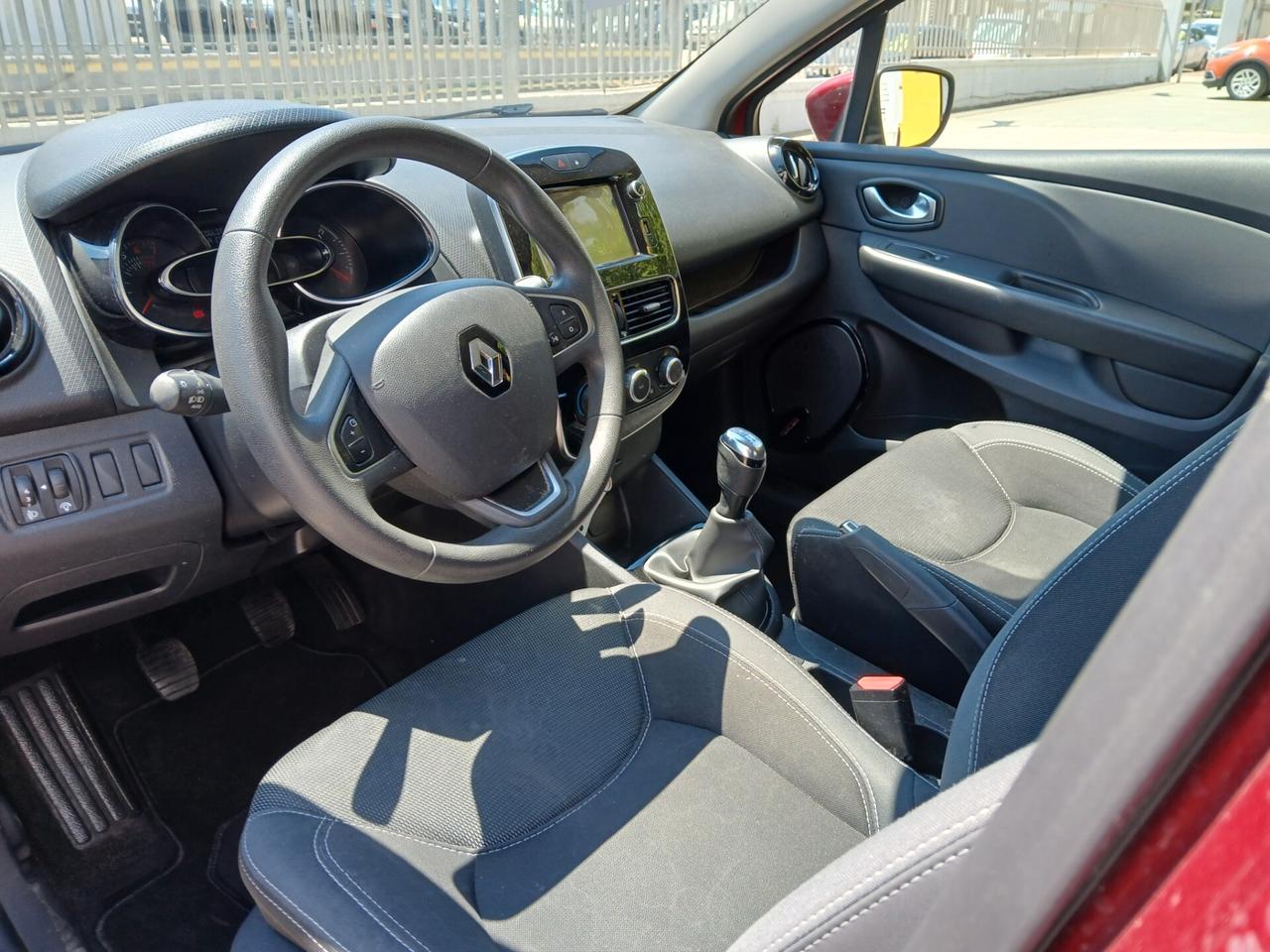 RENAULT Clio Intens 1.200 16v 75cv Km108.000