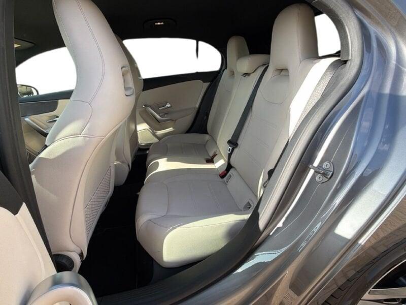 Mercedes-Benz Classe A A 180 d Automatic Sport