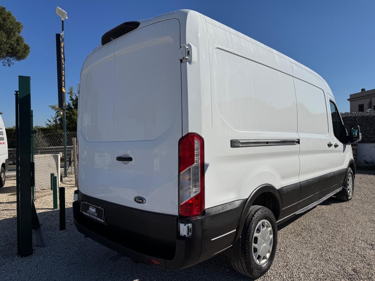 Ford transit l2 h2