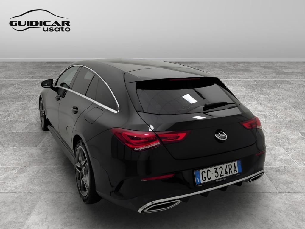 Mercedes-Benz CLA Sh.Brake - X118 - CLA Shooting Brake 200 d Premium auto
