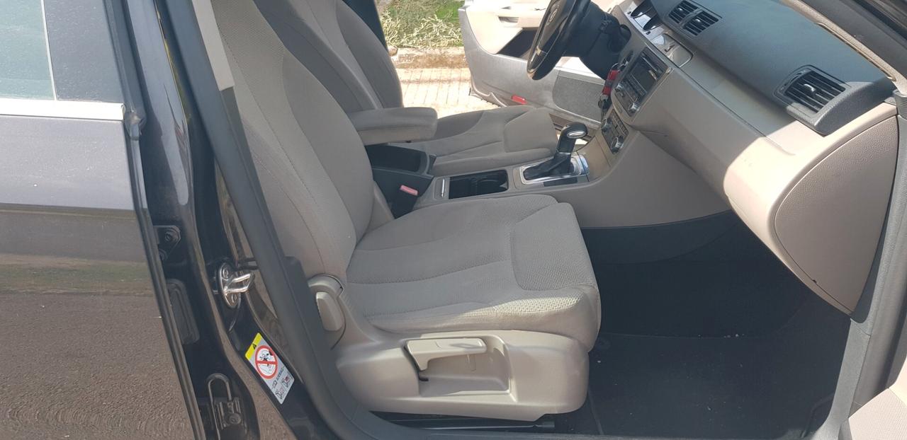 Volkswagen Passat 2.0 TDI DPF DSG Comfortline