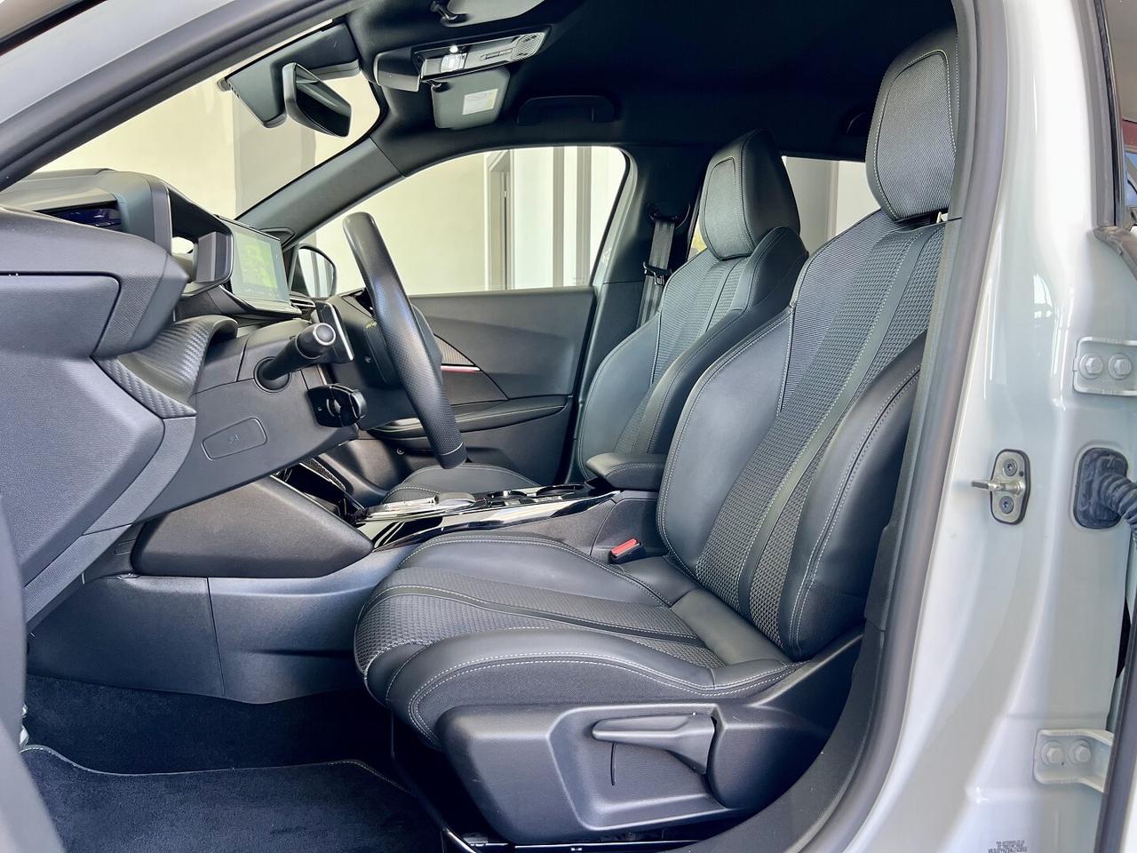 PEUGEOT 2008 1.5 BLUEHDI 130 CV GT PACK - 2023