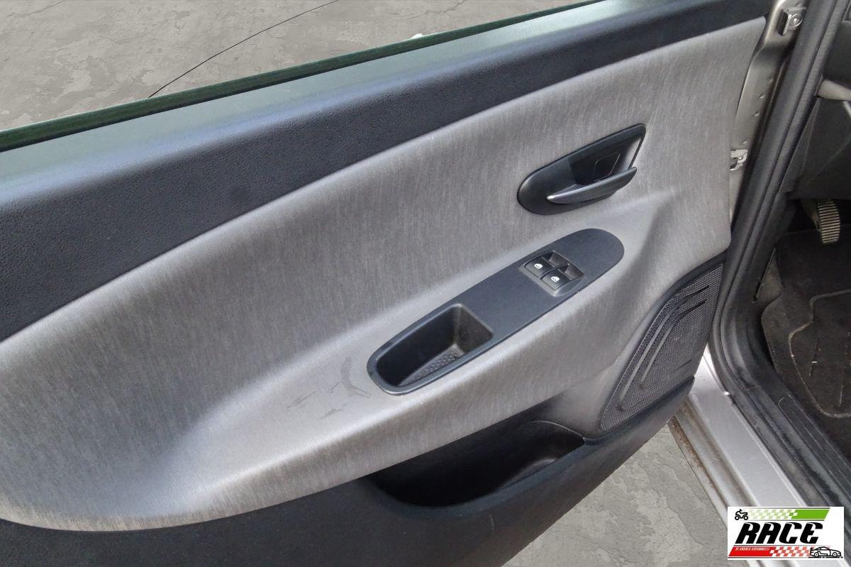 LANCIA - Ypsilon - 1.2 69 CV 5 porte GPL Ecochic Gold