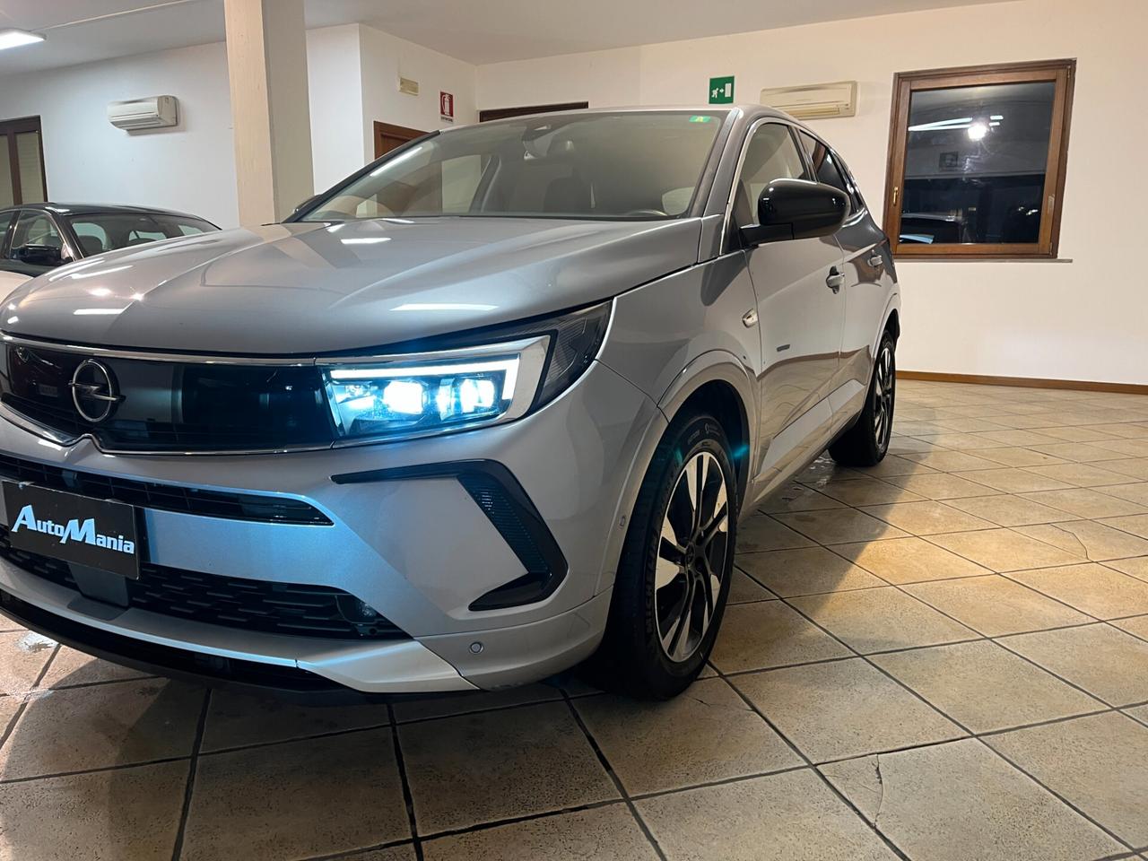 Opel Grandland 1.5 diesel Ecotec aut. Business Elegance