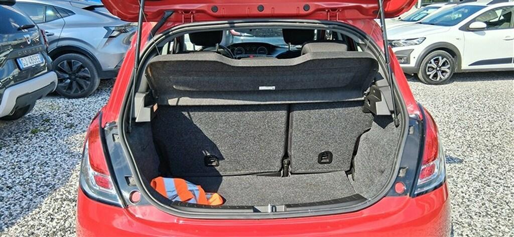 Lancia Ypsilon 5 Porte 1.0 FireFly Hybrid Silver