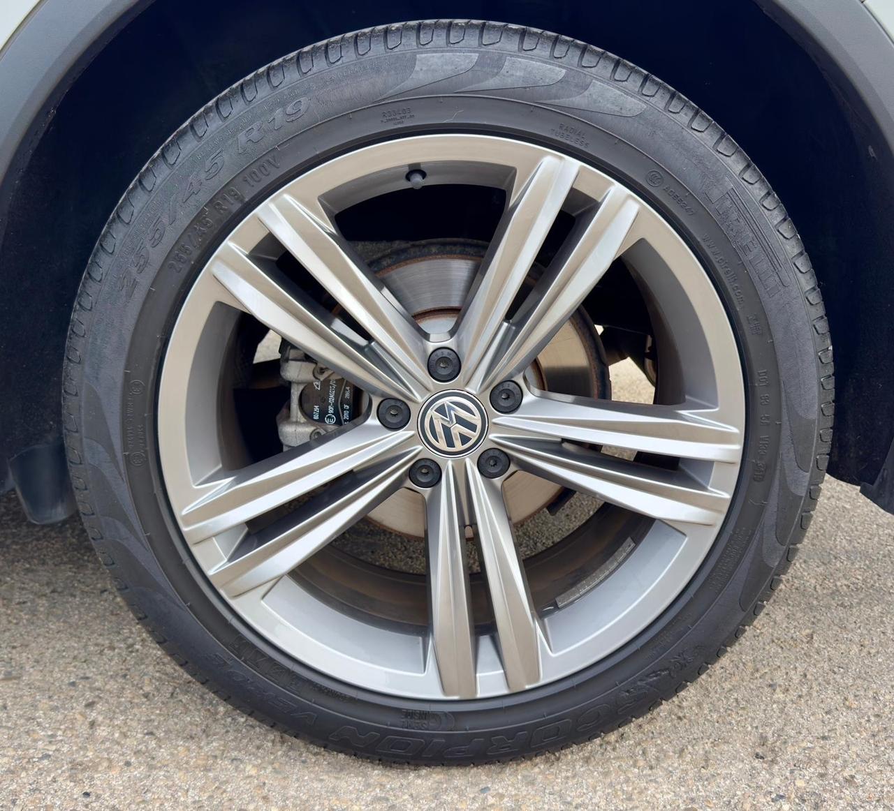 Volkswagen Tiguan 1.6 TDI SCR Sport BlueMotion Technology