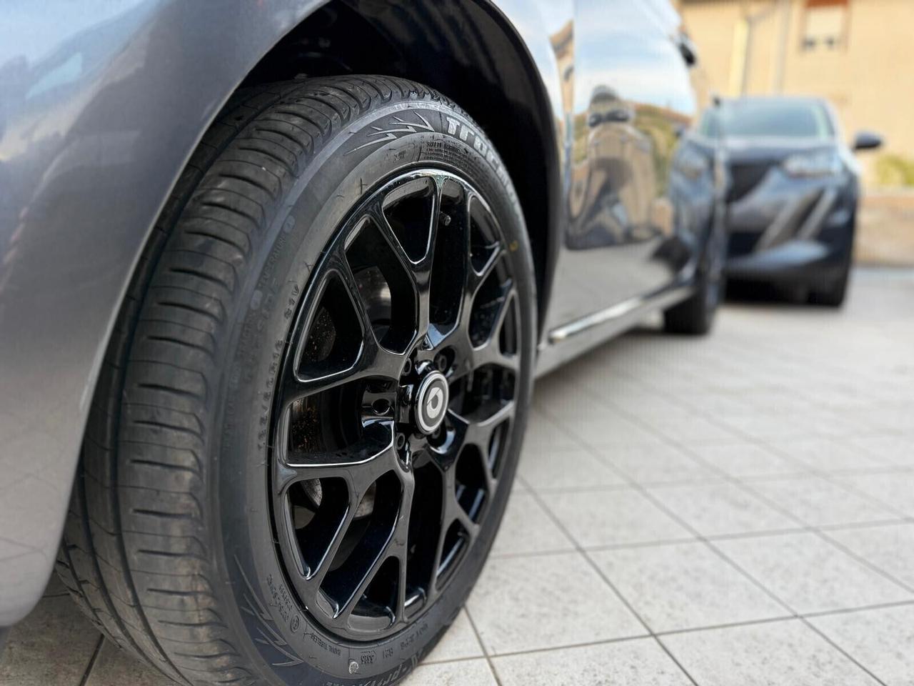 Smart ForFour 1.0 Benzina 2016 – Garanzia Shock