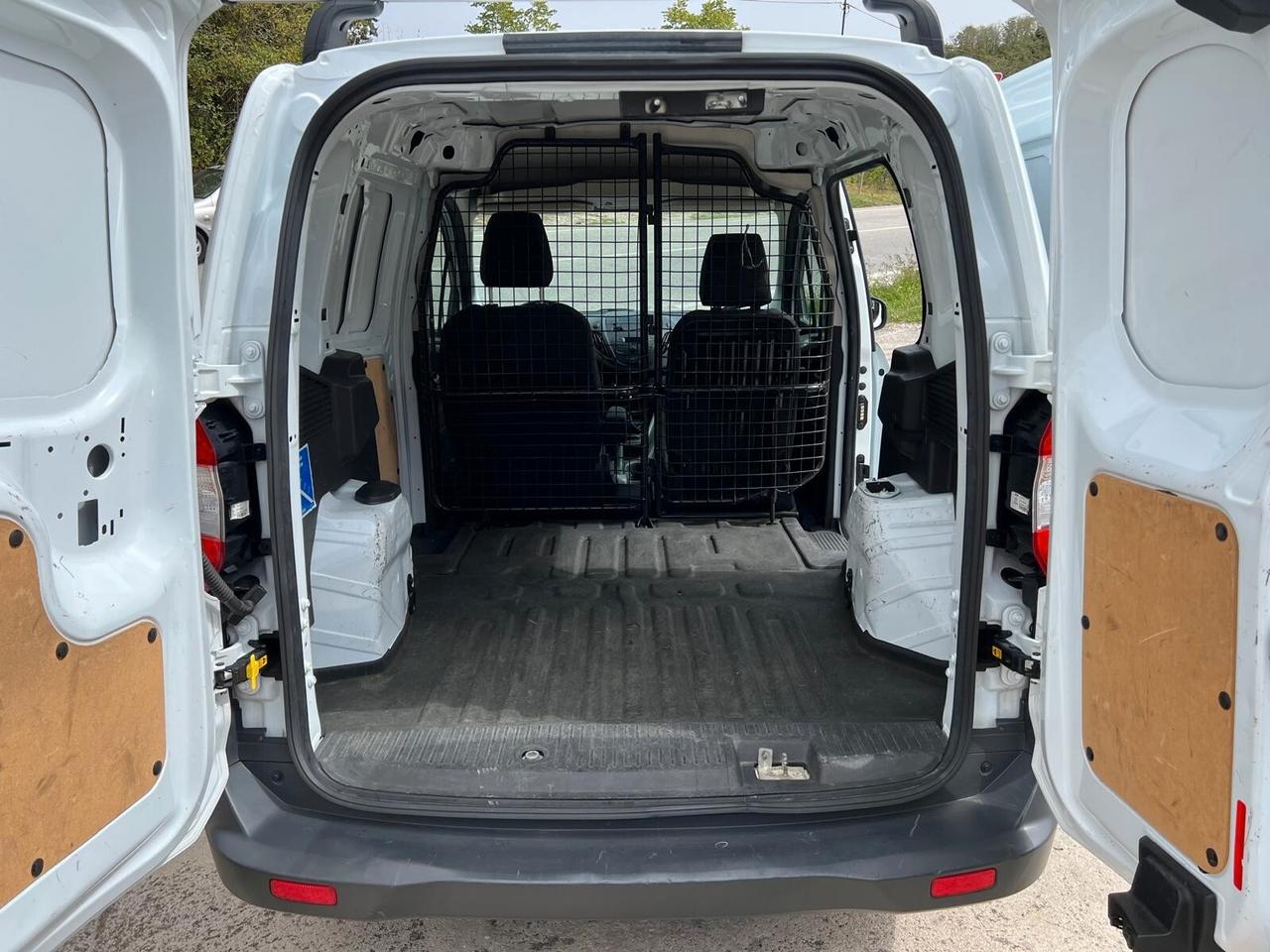 Ford Transit Courier 1.5 TDCi 75 cv