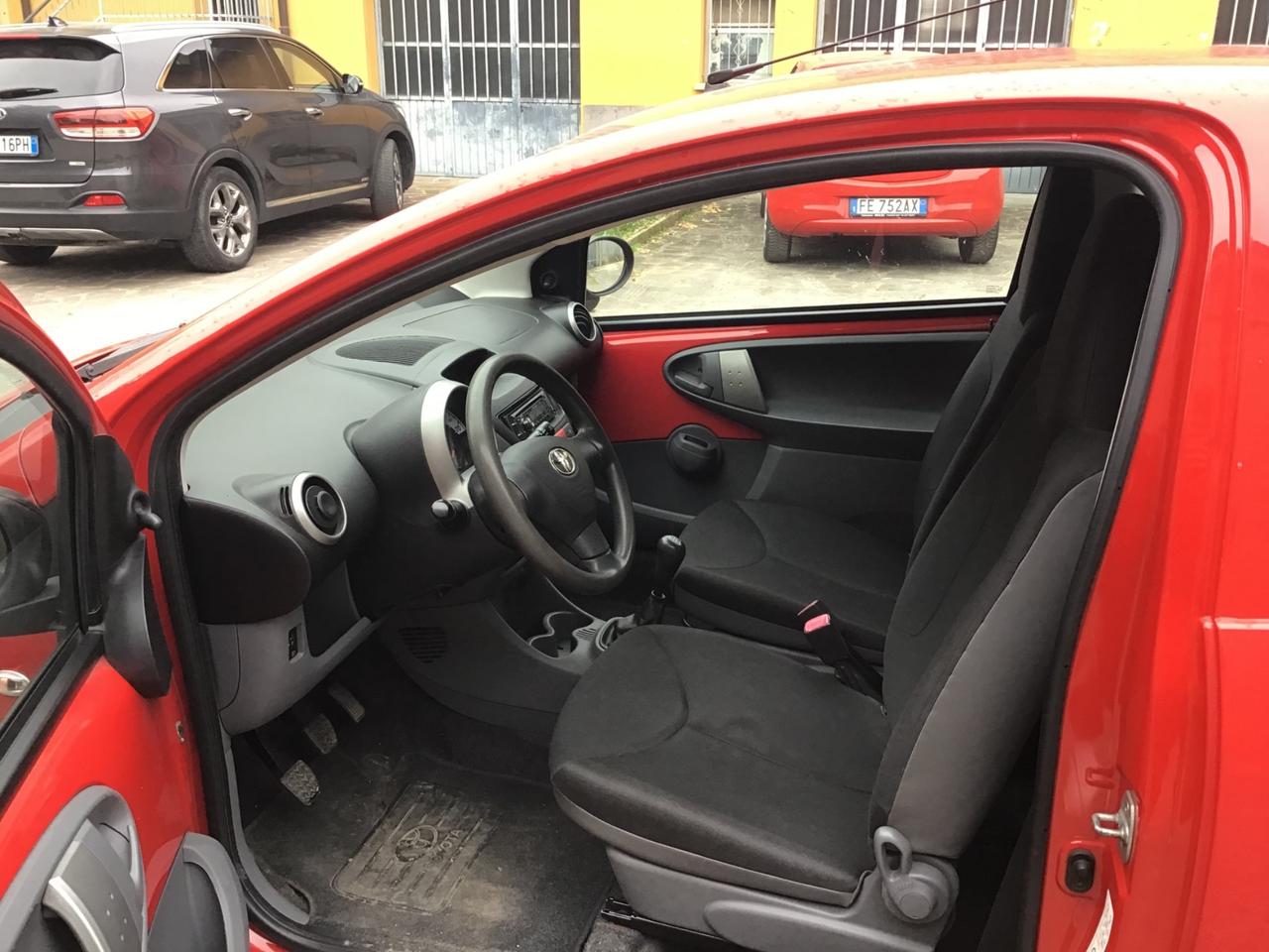 Toyota Aygo 1.0 12V VVT-i 3 porte Sol