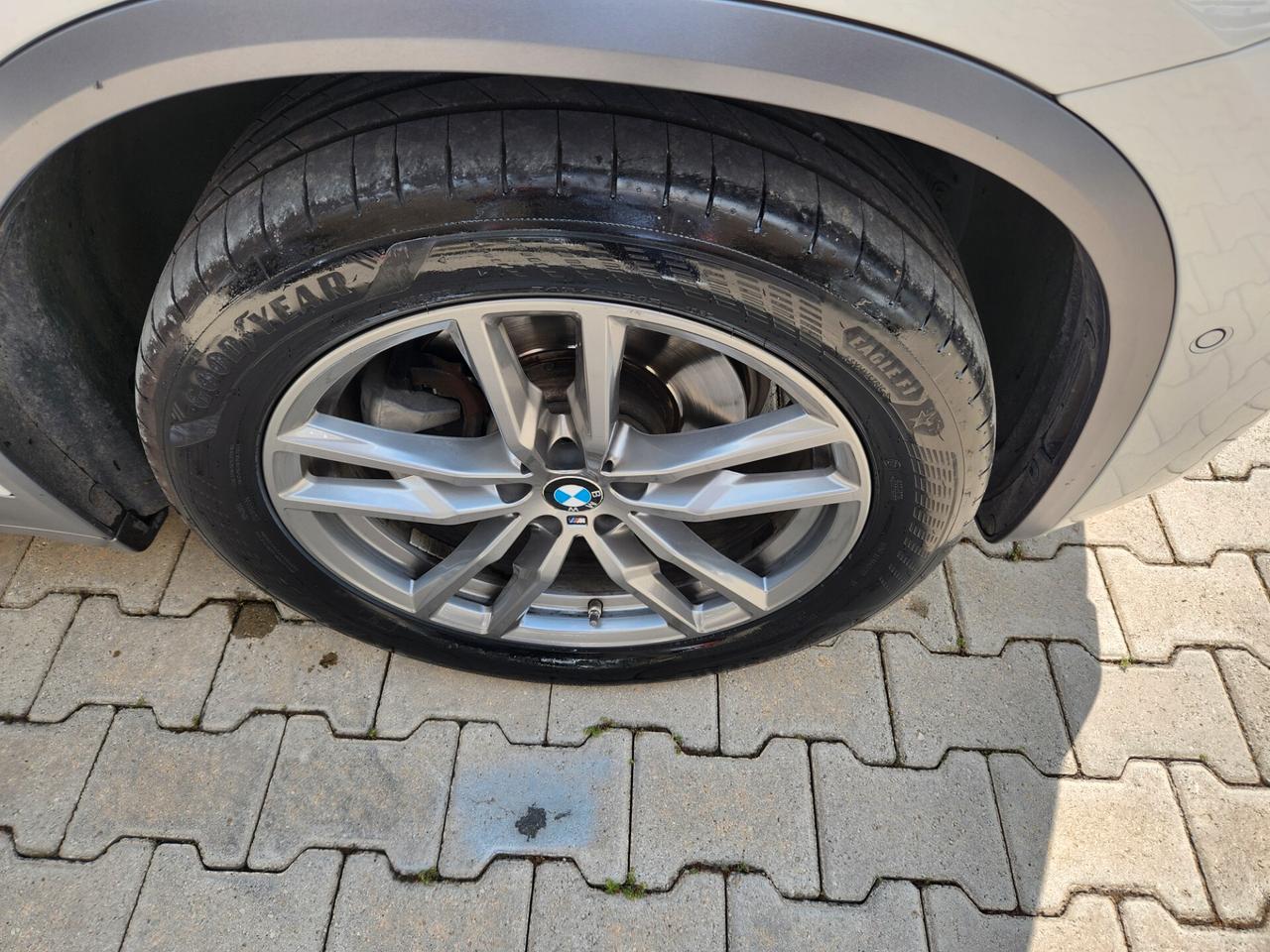 Bmw X4 M BMW X4 2.0 190CV M SPORT STRAFULL