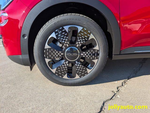 FIAT 600 Hybrid 110 CV DCT MHEV La Prima II ** KMO **