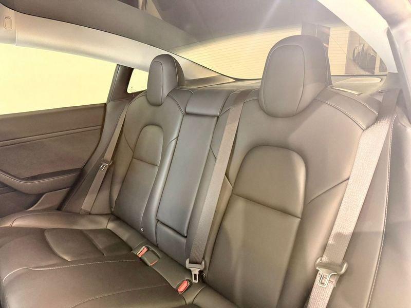 Tesla Model 3 Long Range Performance AWD