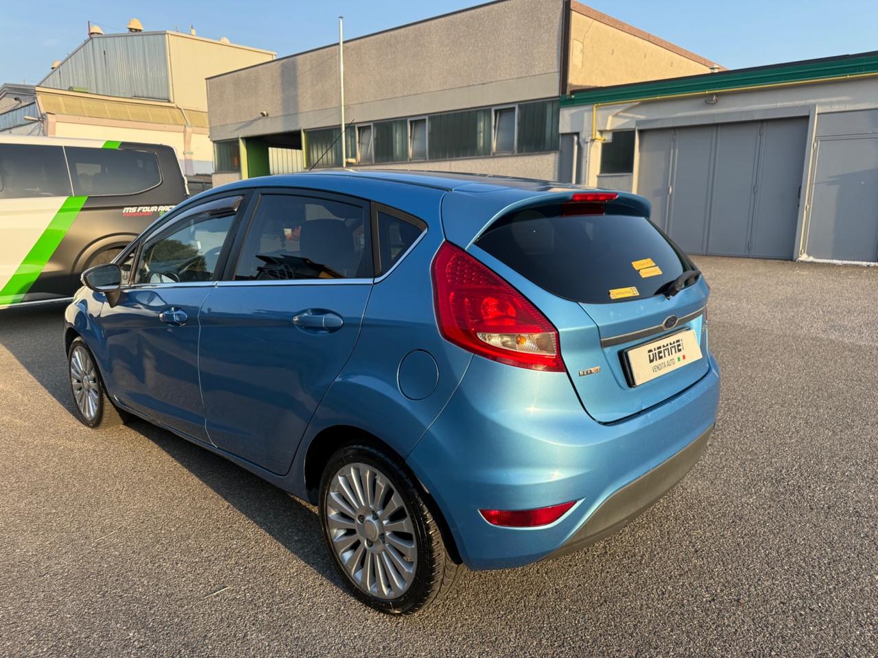 Ford Fiesta 1.4 TDCi 5p. Titanium