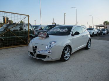 Alfa Romeo MiTo 1.3 JTDm-2 95 CV Distinctive Sport Pack