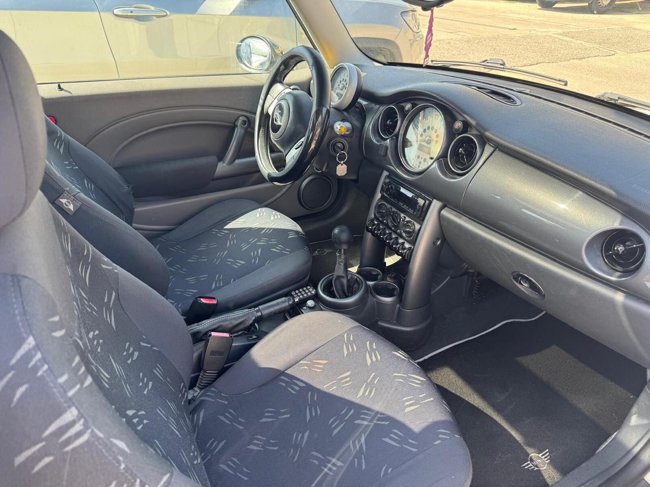 Mini 1.4 tdi One D de luxe