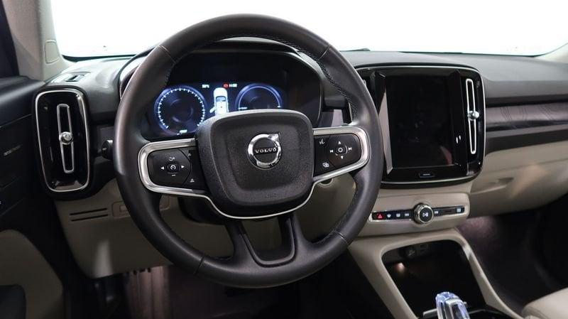 Volvo XC40 Recharge T5 Plug-in Hybrid Recharge Plus Bright