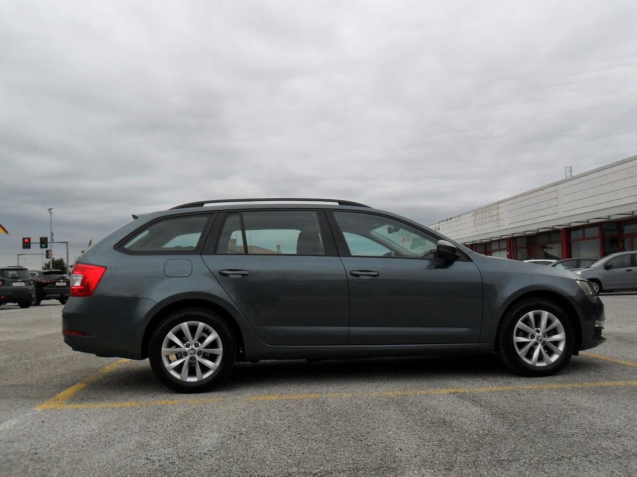Skoda Octavia 1.6 TDI Wagon Executive