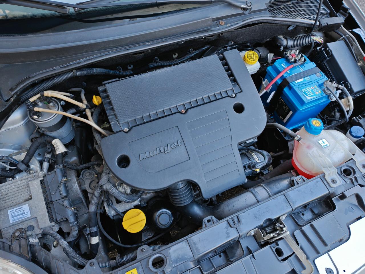 Fiat G. Punto 1.3 DIESEL 75cv / 31.600km / Unipro