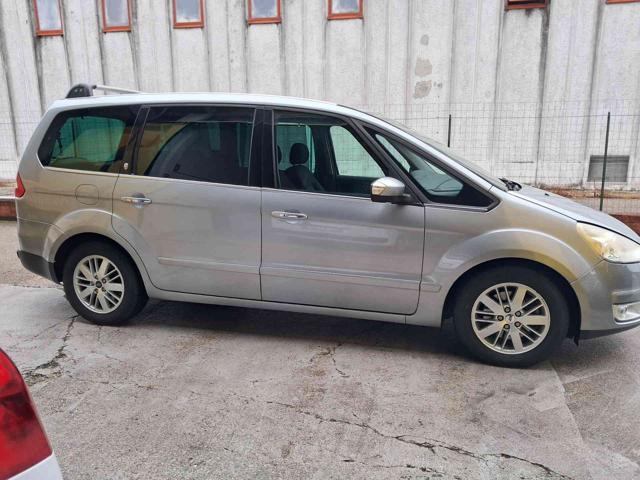 FORD Galaxy 2.0 TDCi 140 CV Ghia 7 posti NEOPAENTATI