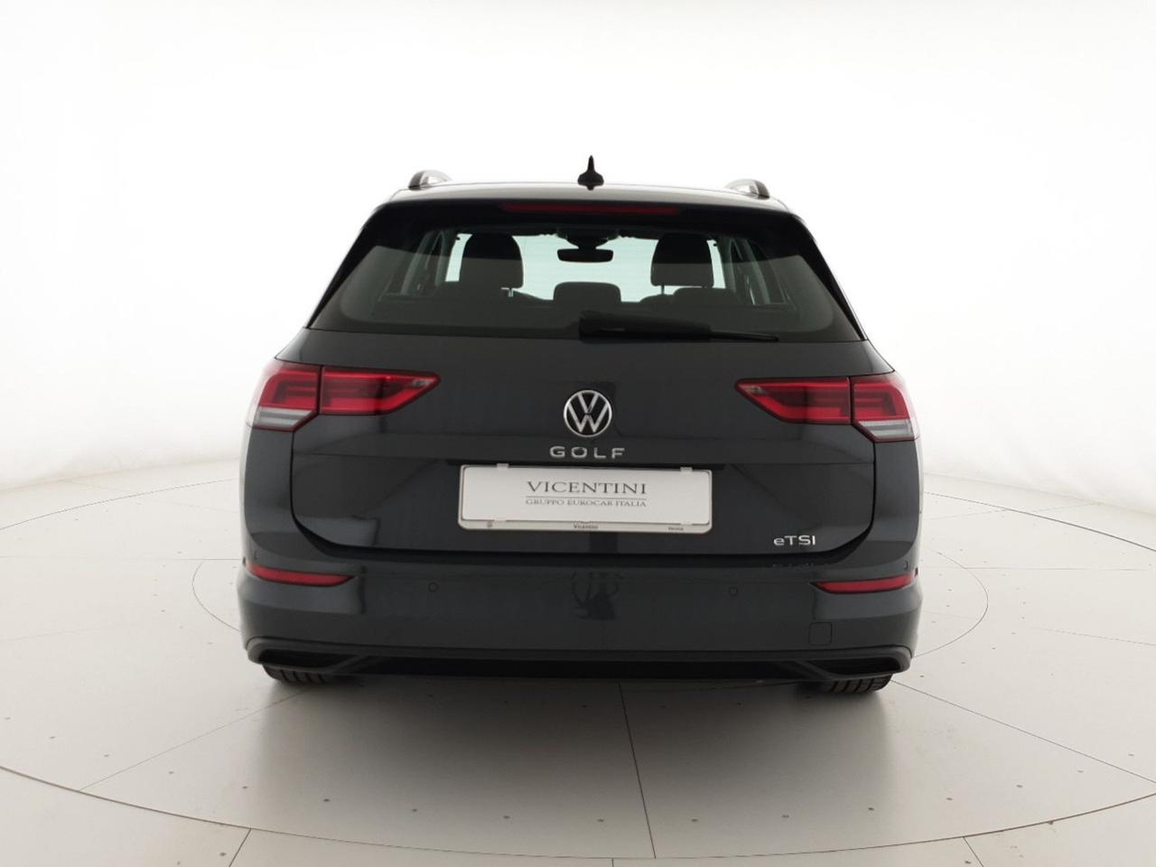 Volkswagen Golf variant 1.0 etsi evo life 110cv dsg