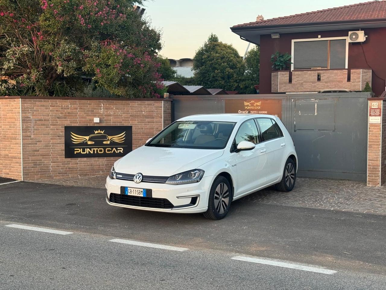 Volkswagen Golf e-Golf 115 CV
