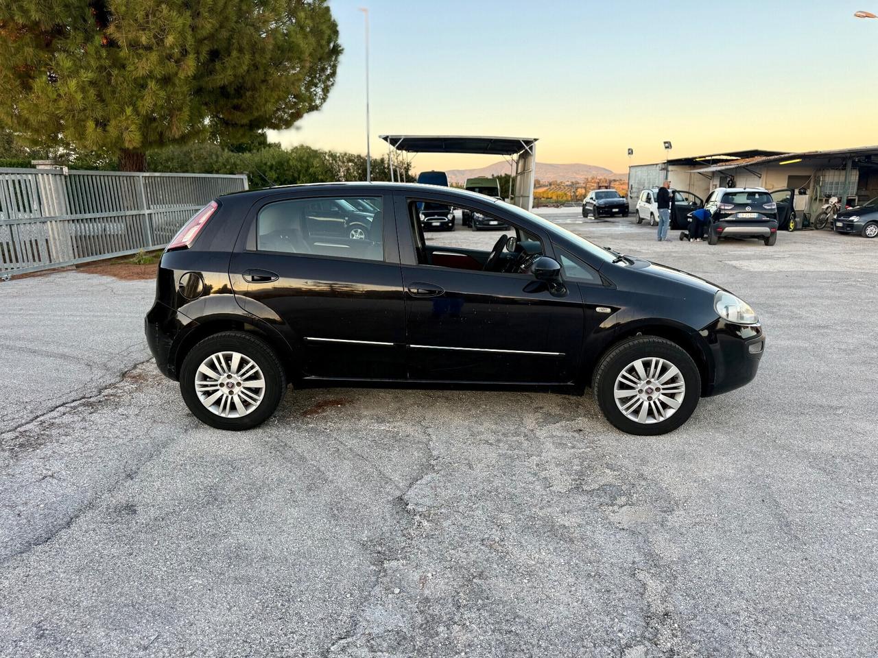 Fiat Grande Punto Evo 1.4 Natural Power NEOPATENTATI