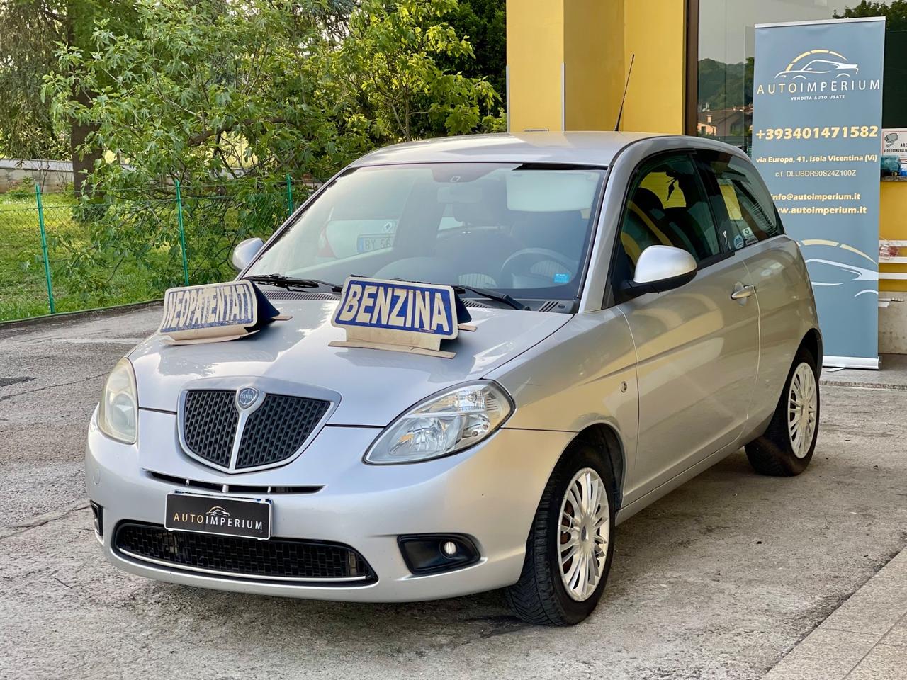 Lancia Ypsilon 1.2 Argento