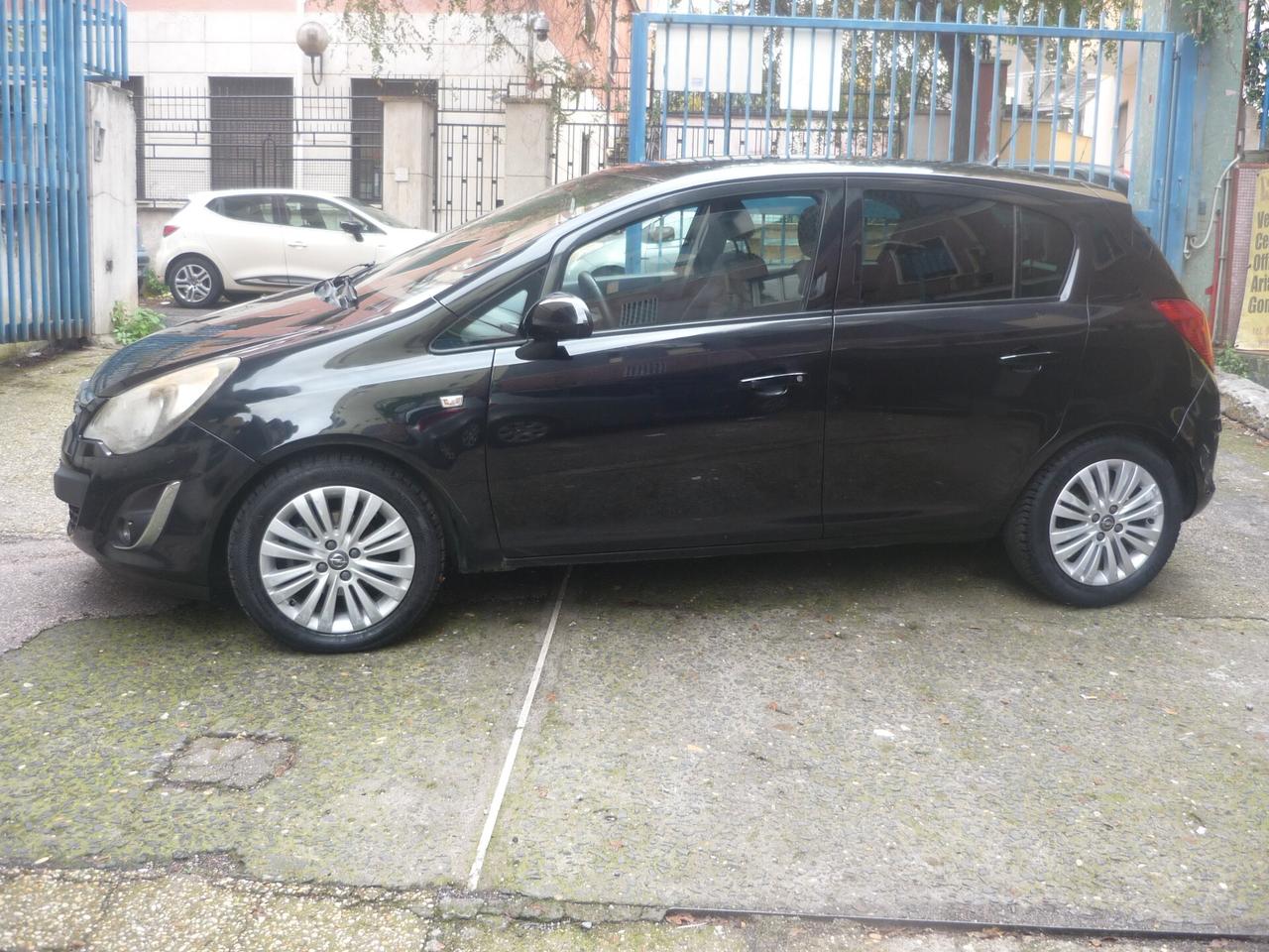 Opel Corsa 1.2 85CV 5 porte GPL-TECH Edition