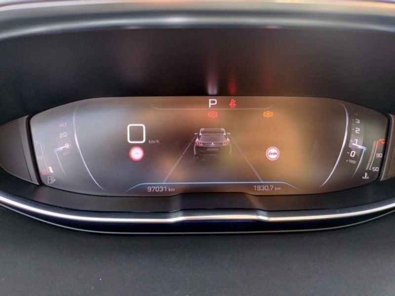 Peugeot 3008 BlueHDI 130 EAT8 S&S Allure