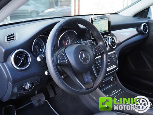 MERCEDES-BENZ CLA 180 d Automatic Business