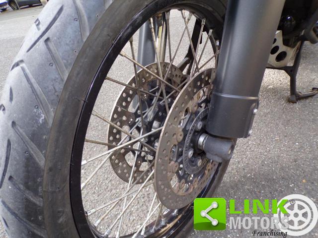TRIUMPH Tiger 800 XC