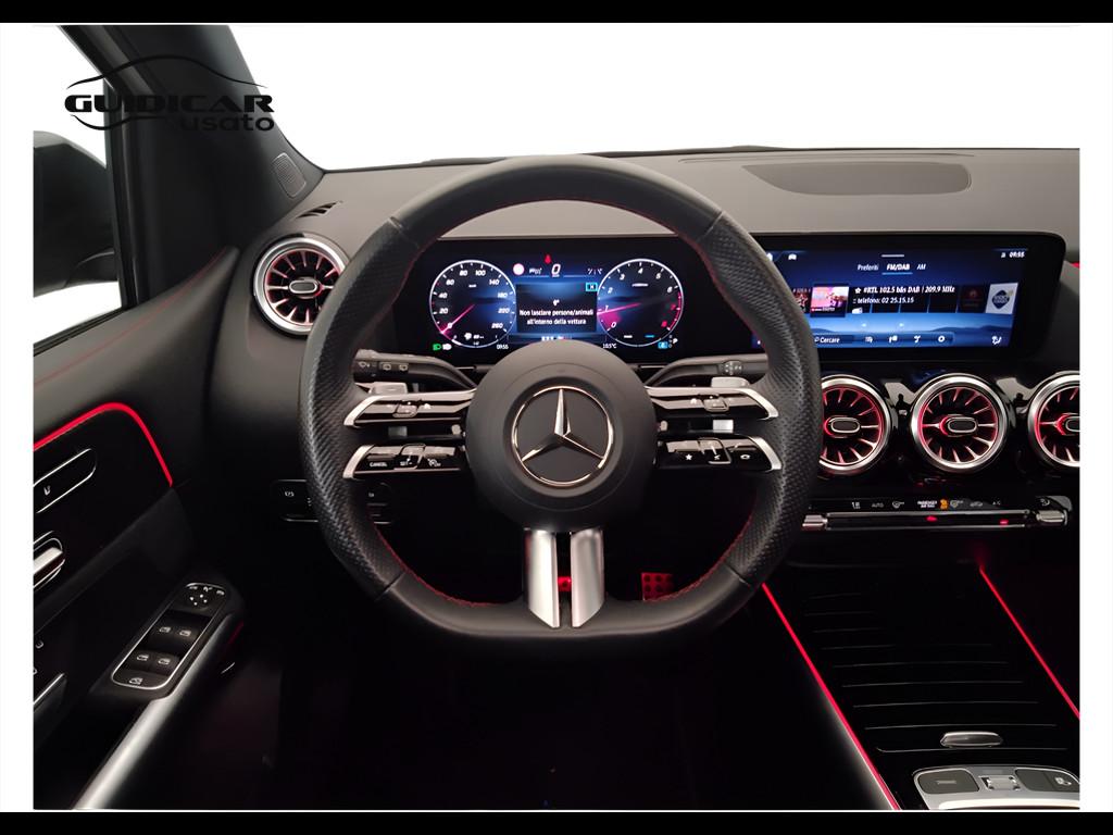 Mercedes-Benz Classe B - W247 2023 - B 250 AMG Line Advanced Plus 4matic auto