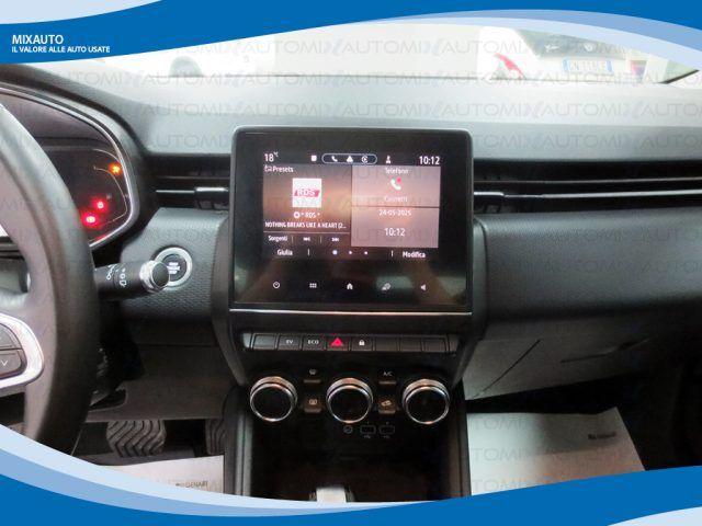 RENAULT Clio 1.6 eTech Hybrid 140cv Intens AUT EU6