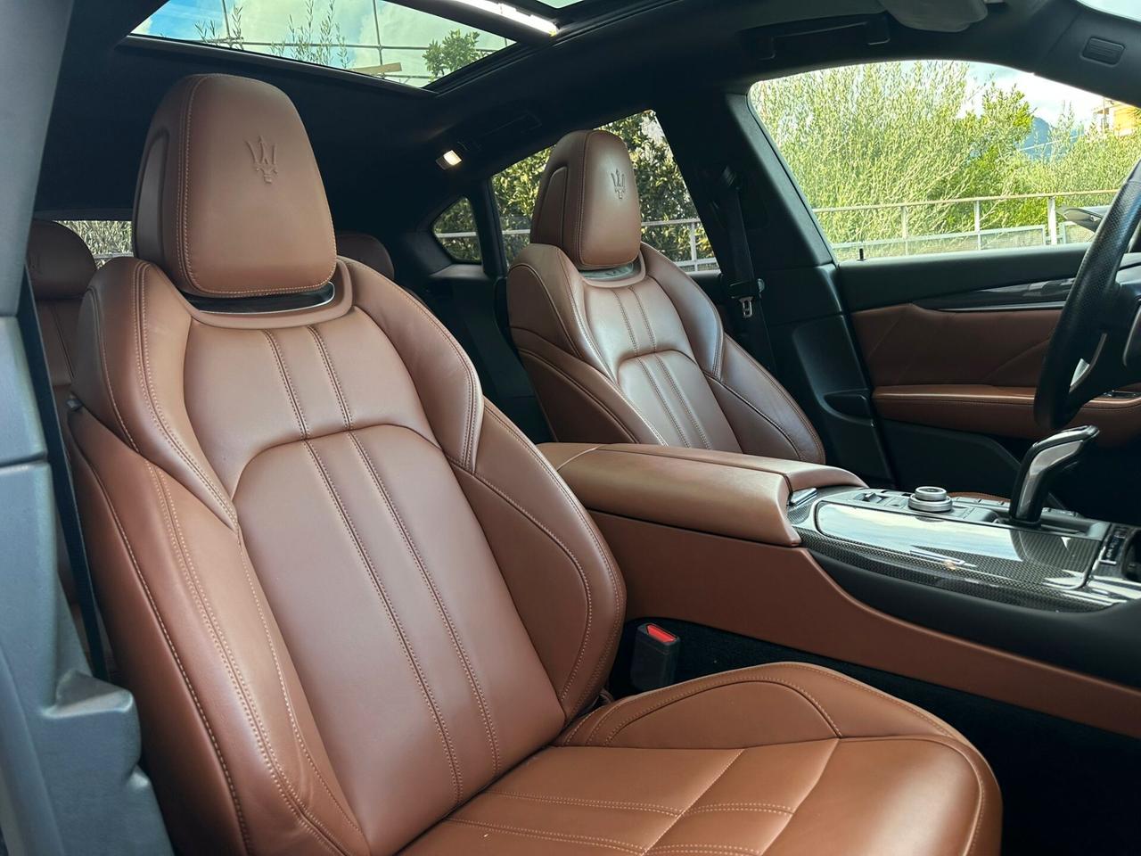 Maserati Levante MHEV 330 CV AWD GT - Tetto apribile