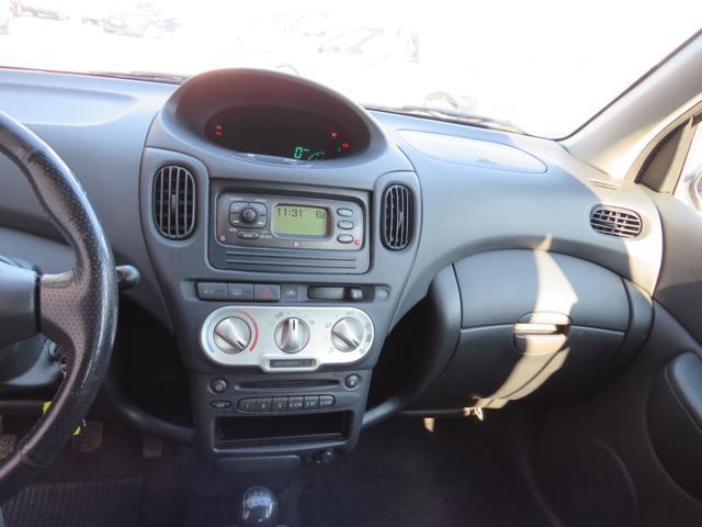 TOYOTA Yaris Verso 1.4 Tdi D-4D cat Sol '03