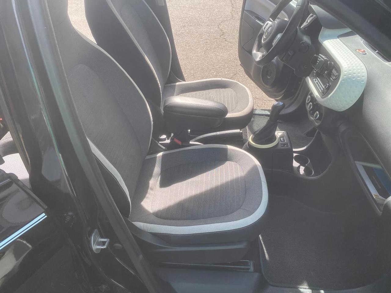 Renault Twingo Live 69cv - 1 PROPR. - OK NEOP