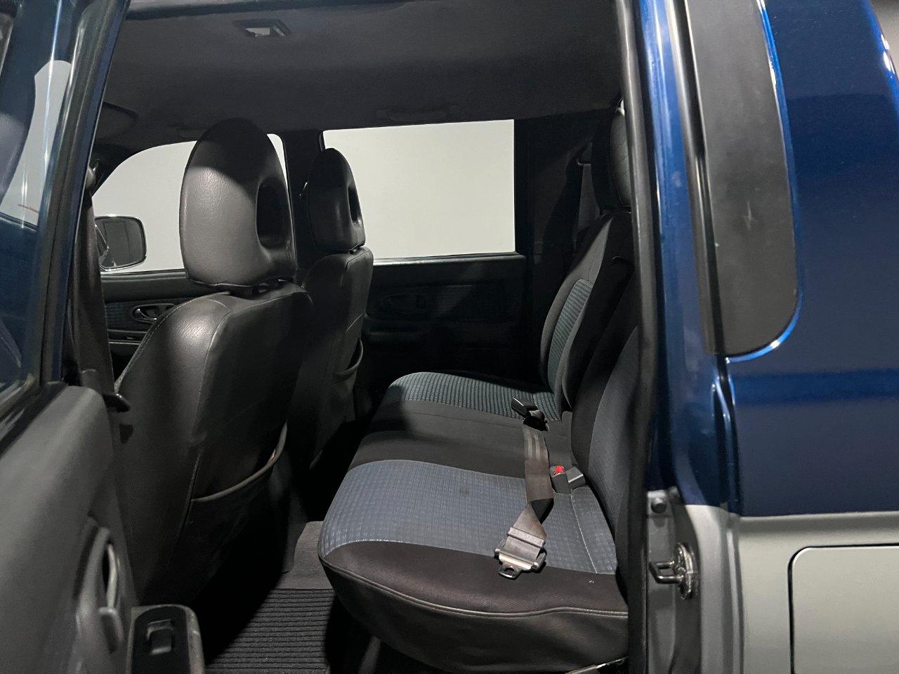 Mitsubishi L200 Double Cab L200 d.cab 2.5 tdi GLS Target 4wd Double cab