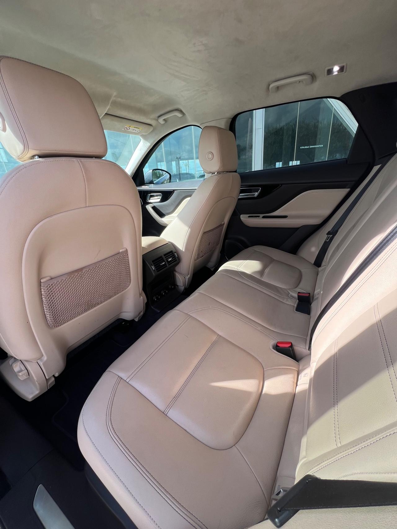 Jaguar F-Pace 2.0d Pure 240cv OFFERTA T-STOCK PREZZO IMPERDIBILE